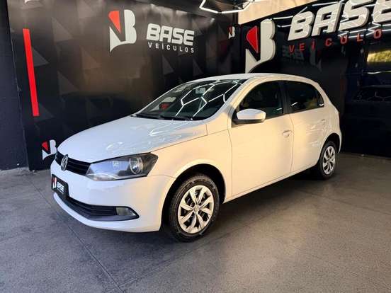 VOLKSWAGEN-GOL-2014