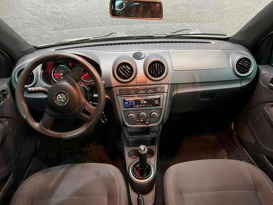 VOLKSWAGEN-GOL-2012