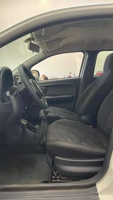 VOLKSWAGEN-GOL-2020