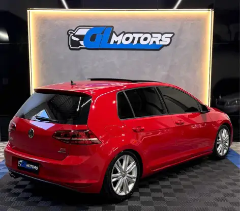 VOLKSWAGEN-GOLF-2013