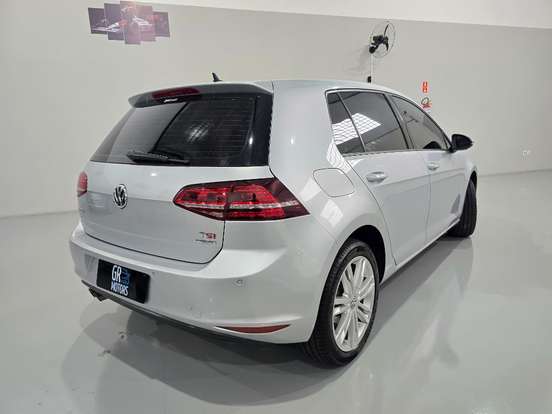 VOLKSWAGEN-GOLF-1.4 TSI HIGHLINE 16V GASOLINA 4P AUTOMÁTICO VOLKSWAGEN-GOLF-2014