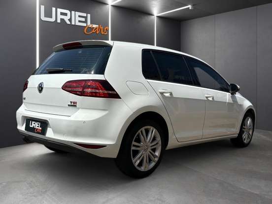VOLKSWAGEN-GOLF-1.4 TSI HIGHLINE 16V GASOLINA 4P AUTOMÁTICO VOLKSWAGEN-GOLF-2013