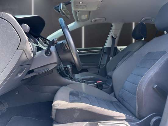 VOLKSWAGEN-GOLF-1.4 TSI HIGHLINE 16V GASOLINA 4P AUTOMÁTICO VOLKSWAGEN-GOLF-2013