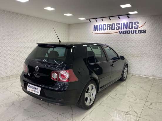 VOLKSWAGEN-GOLF-2008