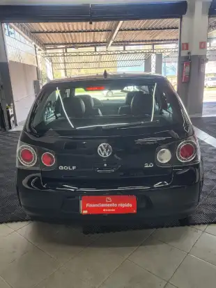 VOLKSWAGEN-GOLF-2010
