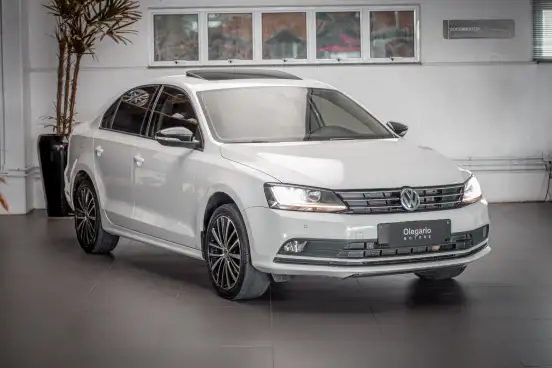 VOLKSWAGEN-JETTA-2016