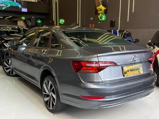VOLKSWAGEN-JETTA-2018