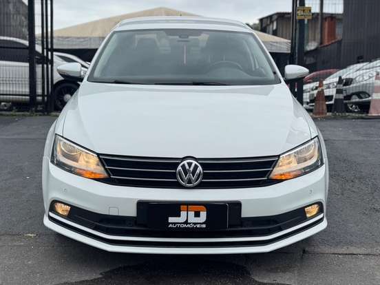 VOLKSWAGEN-JETTA-2016