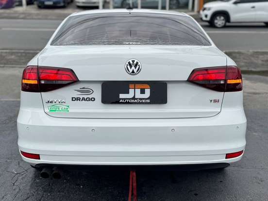 VOLKSWAGEN-JETTA-2016