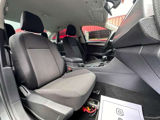 VOLKSWAGEN-JETTA-2018