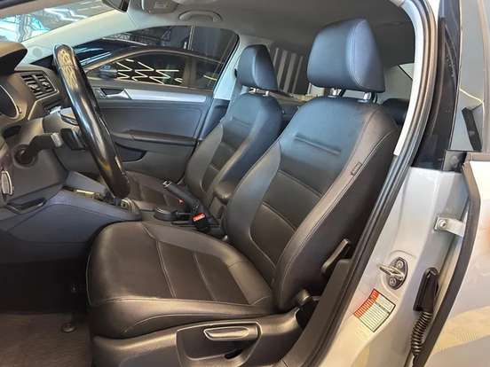 VOLKSWAGEN-JETTA-2017