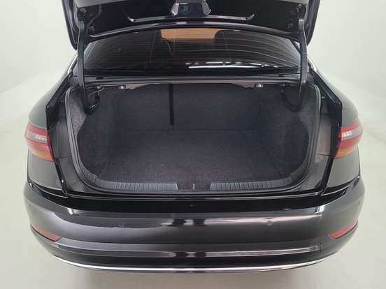VOLKSWAGEN-JETTA-2020