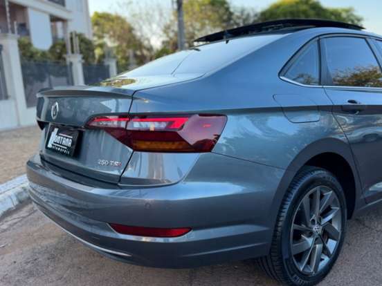 VOLKSWAGEN-JETTA-1.4 250 TSI TOTAL FLEX COMFORTLINE TIPTRONIC VOLKSWAGEN-JETTA-2020