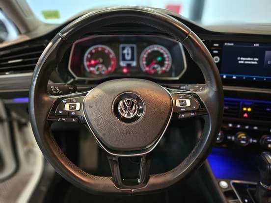 VOLKSWAGEN-JETTA-1.4 250 TSI TOTAL FLEX COMFORTLINE TIPTRONIC VOLKSWAGEN-JETTA-2018