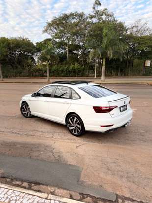 VOLKSWAGEN-JETTA-2.0 350 TSI GASOLINA GLI DSG VOLKSWAGEN-JETTA-2020