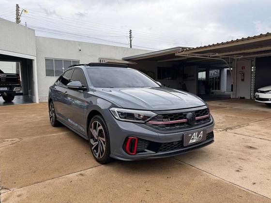 VOLKSWAGEN JETTA 2.0 350 TSI GASOLINA GLI DSG