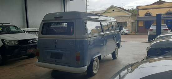 VOLKSWAGEN-KOMBI-2013