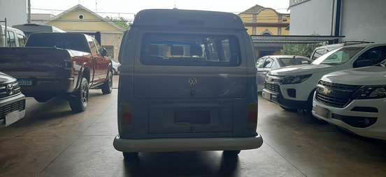 VOLKSWAGEN-KOMBI-2013