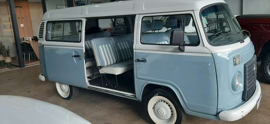 VOLKSWAGEN-KOMBI-1.4 LAST EDITION 8V FLEX 4P MANUAL VOLKSWAGEN-KOMBI-2013