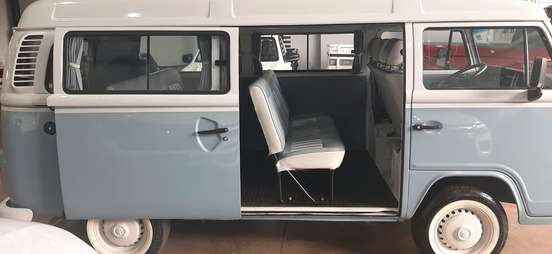 VOLKSWAGEN-KOMBI-1.4 LAST EDITION 8V FLEX 4P MANUAL VOLKSWAGEN-KOMBI-2013