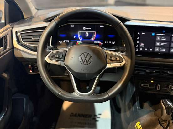 VOLKSWAGEN-NIVUS-1.0 200 TSI TOTAL FLEX COMFORTLINE AUTOMÁTICO VOLKSWAGEN-NIVUS-2024