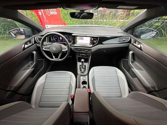 VOLKSWAGEN-NIVUS-1.0 200 TSI TOTAL FLEX HIGHLINE AUTOMÁTICO VOLKSWAGEN-NIVUS-2021