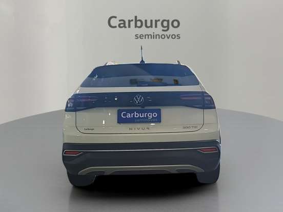VOLKSWAGEN-NIVUS-1.0 200 TSI TOTAL FLEX HIGHLINE AUTOMÁTICO VOLKSWAGEN-NIVUS-2024