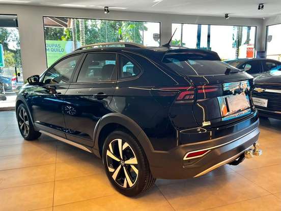 VOLKSWAGEN-NIVUS-1.0 200 TSI TOTAL FLEX HIGHLINE AUTOMÁTICO VOLKSWAGEN-NIVUS-2024