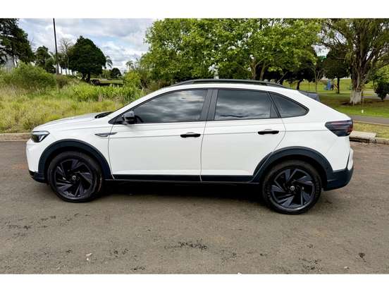 VOLKSWAGEN-NIVUS-1.0 200 TSI TOTAL FLEX HIGHLINE AUTOMÁTICO VOLKSWAGEN-NIVUS-2025