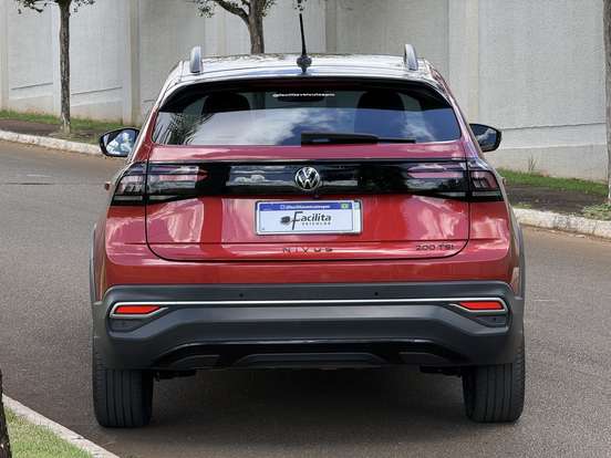 VOLKSWAGEN-NIVUS-1.0 200 TSI TOTAL FLEX HIGHLINE AUTOMÁTICO VOLKSWAGEN-NIVUS-2023