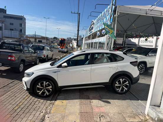 VOLKSWAGEN-NIVUS-1.0 200 TSI TOTAL FLEX HIGHLINE AUTOMÁTICO VOLKSWAGEN-NIVUS-2021