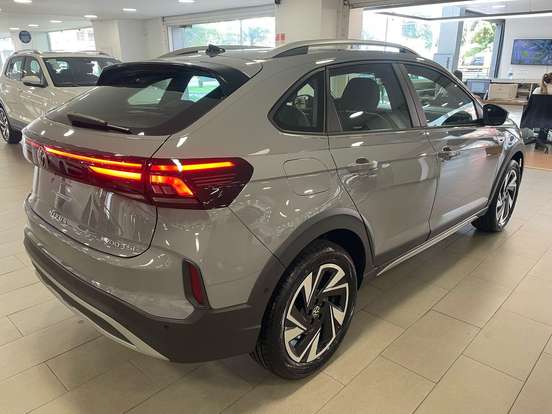 VOLKSWAGEN-NIVUS-1.0 200 TSI TOTAL FLEX HIGHLINE AUTOMÁTICO VOLKSWAGEN-NIVUS-2026