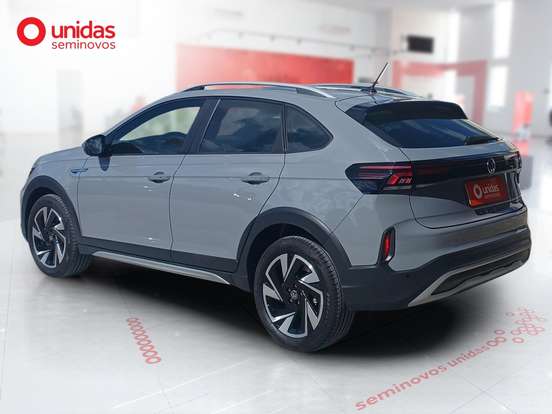 VOLKSWAGEN-NIVUS-1.0 200 TSI TOTAL FLEX HIGHLINE AUTOMÁTICO VOLKSWAGEN-NIVUS-2025