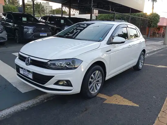 VOLKSWAGEN-POLO-2019