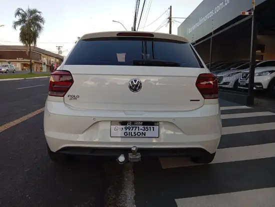 VOLKSWAGEN-POLO-2019