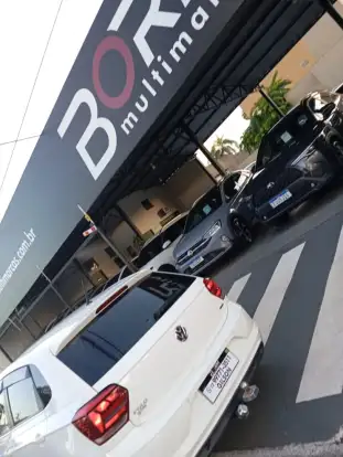 VOLKSWAGEN-POLO-2019