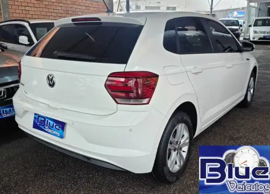 VOLKSWAGEN-POLO-2019