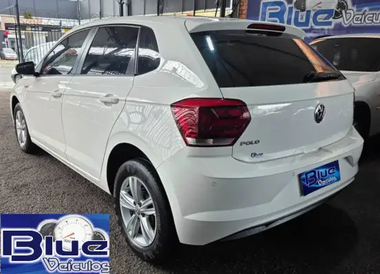 VOLKSWAGEN-POLO-2019