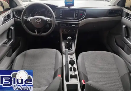VOLKSWAGEN-POLO-2019