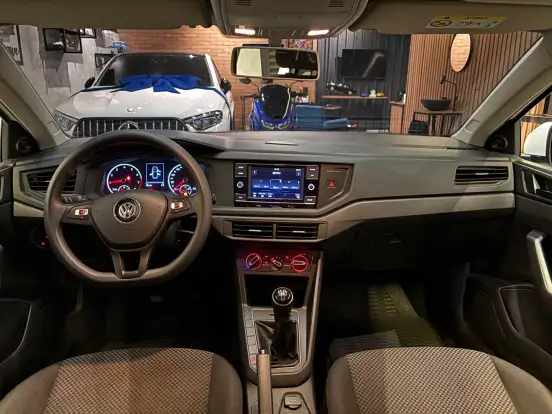 VOLKSWAGEN-POLO-1.0 MPI TOTAL FLEX MANUAL VOLKSWAGEN-POLO-2019