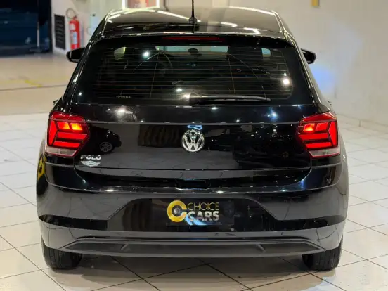 VOLKSWAGEN-POLO-2019