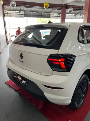 VOLKSWAGEN-POLO-2024