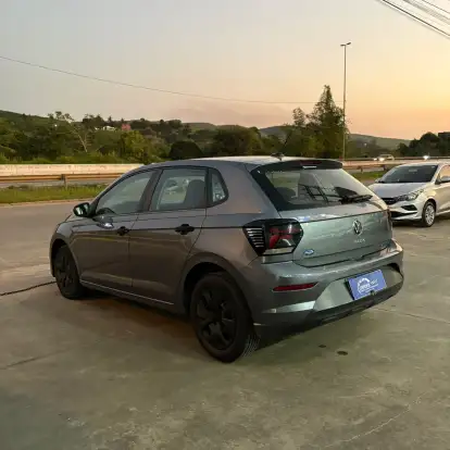 VOLKSWAGEN-POLO-2024