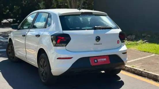 VOLKSWAGEN-POLO-2025