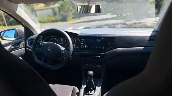 VOLKSWAGEN-POLO-2025