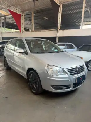 VOLKSWAGEN-POLO-2009
