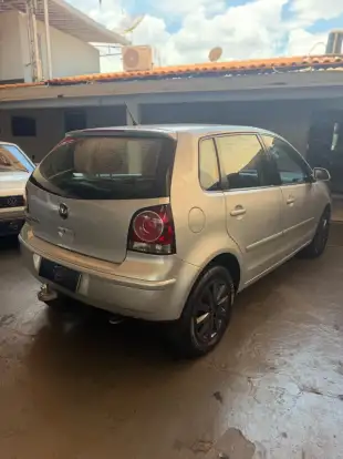 VOLKSWAGEN-POLO-2009