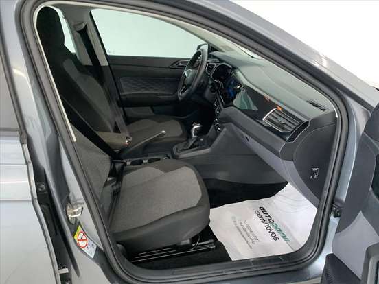 VOLKSWAGEN-POLO-2024