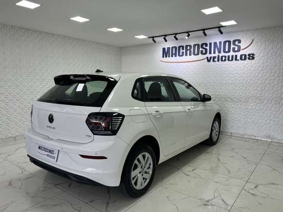 VOLKSWAGEN-POLO-2024