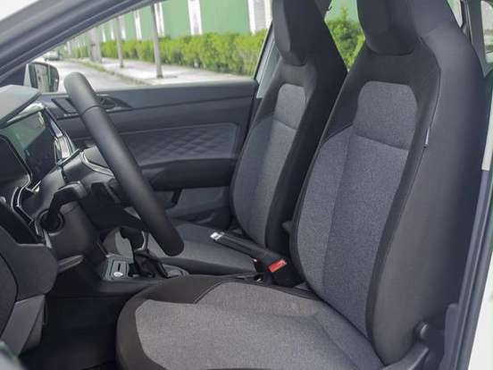 VOLKSWAGEN-POLO-1.0 170 TSI SENSE AUTOMÁTICO VOLKSWAGEN-POLO-2025